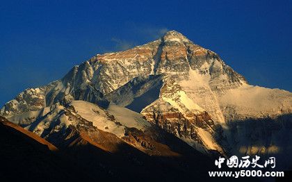 青藏高原是怎么形成的海拔几千米